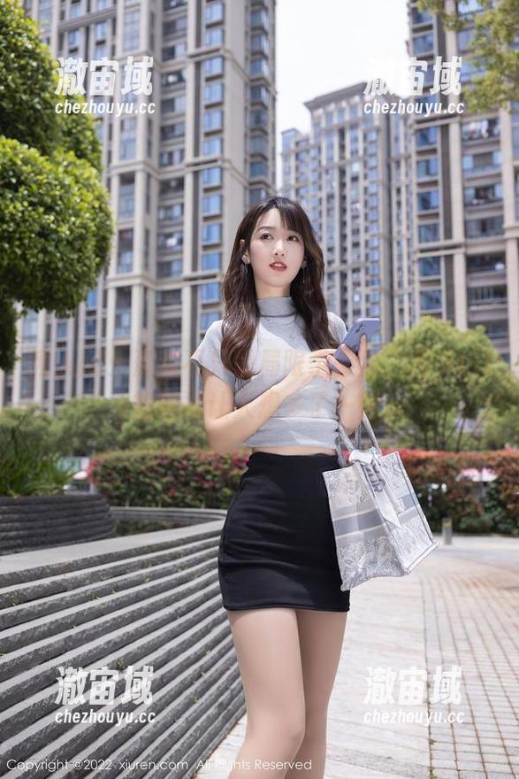 秀人网 - 资源不只是局限于影像，月夕Lily的网袜让人想多了一些。