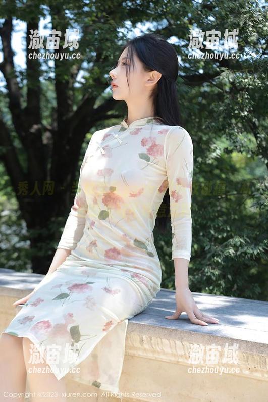 秀人网 - 当林文文yooki和内衣碰撞，私拍的美好不经意流露