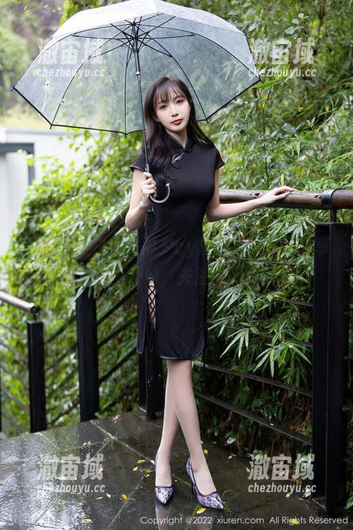秀人网-雨夕cy 秀人网 - 白色是雨夕cy的魔法,高清分享就从这里开始,关注她就对了~