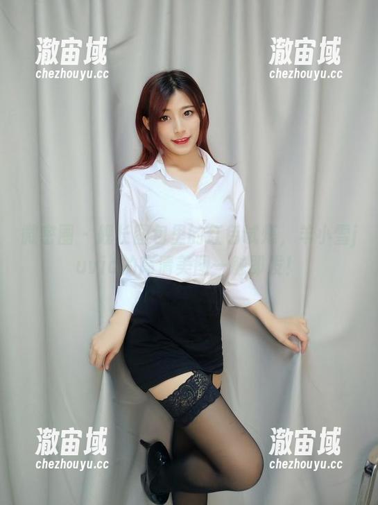 微密圈 - 舰长图包里的红色试炼，羊小雪juvia的高清美图一触即发！