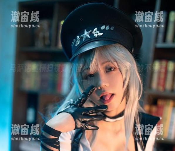 马萨诸塞横扫视野，蓝小沂KiKi写真中的不经意一瞬