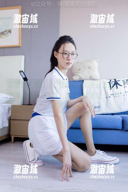 袜啵啵-奶油 袜啵啵 - 妈呀,奶油的私房美图又来啦,肉丝(脚尖加固款)这名字听着就……不太简单啊