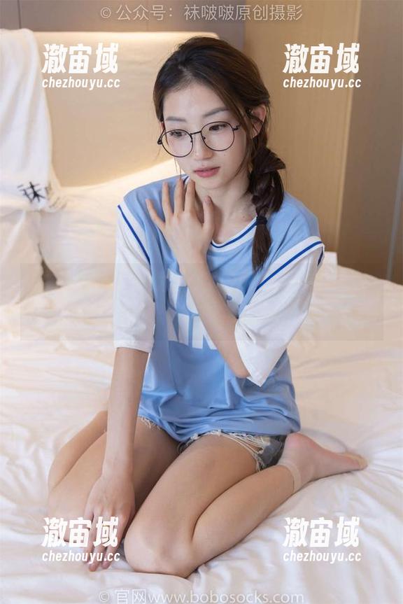 袜啵啵-小甜豆 袜啵啵 - 深呼吸!小甜豆旗袍图包分享,让人想找到那种非凡的悠然。