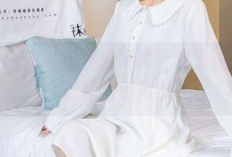 袜啵啵 – 苏苏的免费写真，终于见识到白棉袜的奥秘了