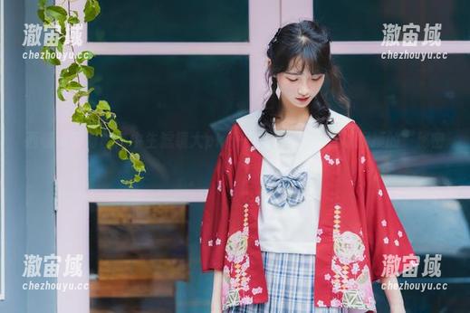 西呱呀呀呀的高中生滤镜大pkg——精选少女难以捉摸的“秘密”