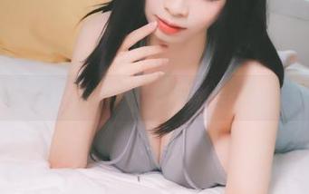 陌陌咕咕咕带来的黑暗护士写真：连心事都要打针？