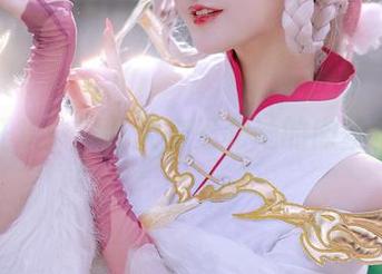美图狂欢：露儿大魔王和她的肉丝传奇！