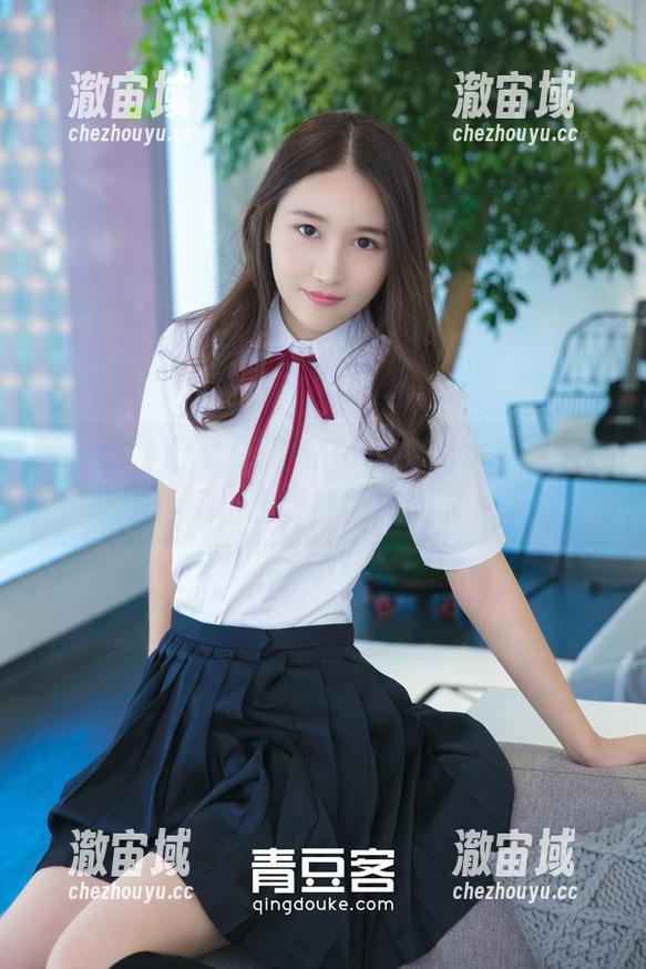 青豆客 - 分享汪佩妮Penny的水手服，这种风格我好像也想试试…