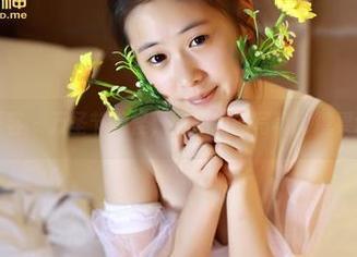 青豆客 – 万圣节搞怪，陈思琪的写真比糖果还甜